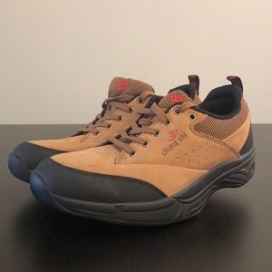 Chung Shi Comfort Balance Step Suede Size 8